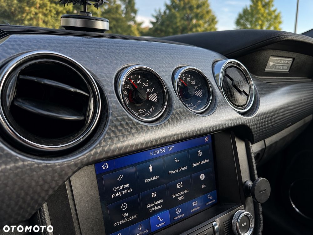 Ford Mustang - 17