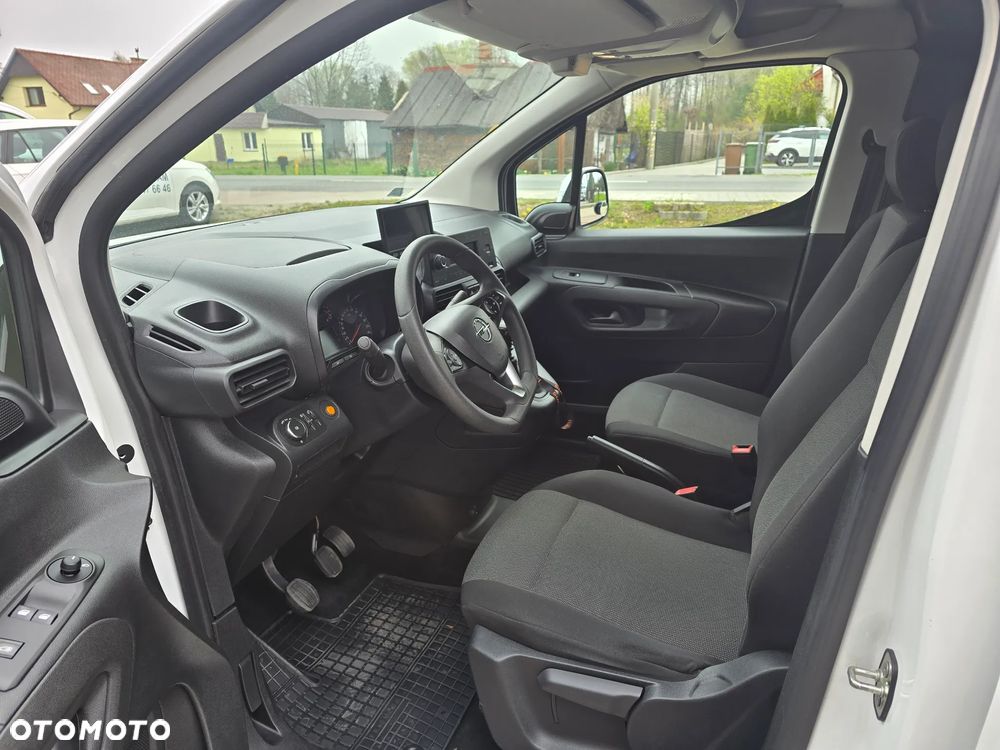 Opel Combo - 20