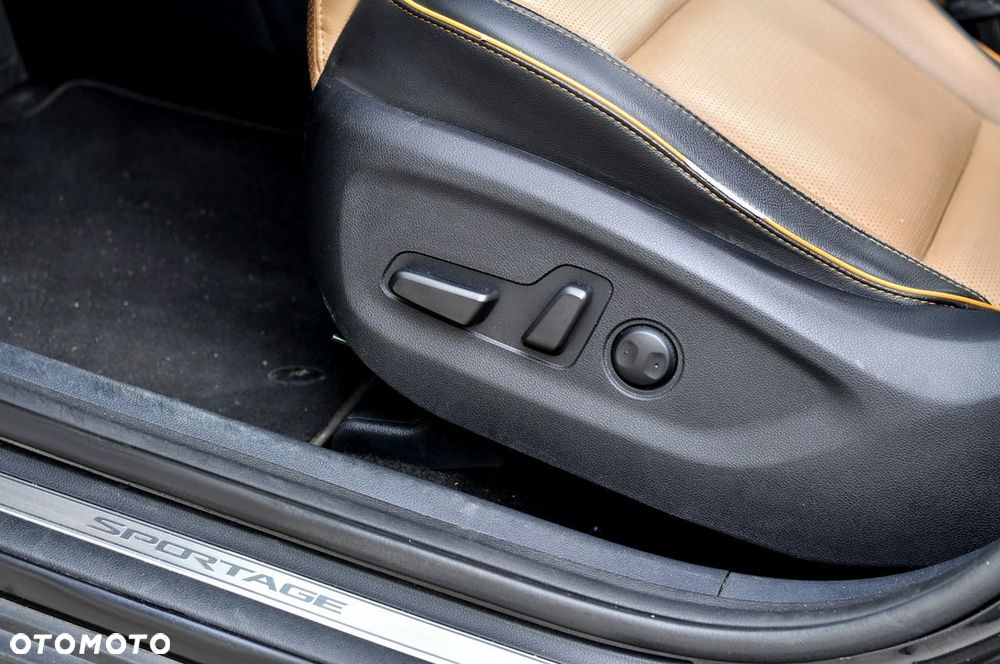 Kia Sportage - 15