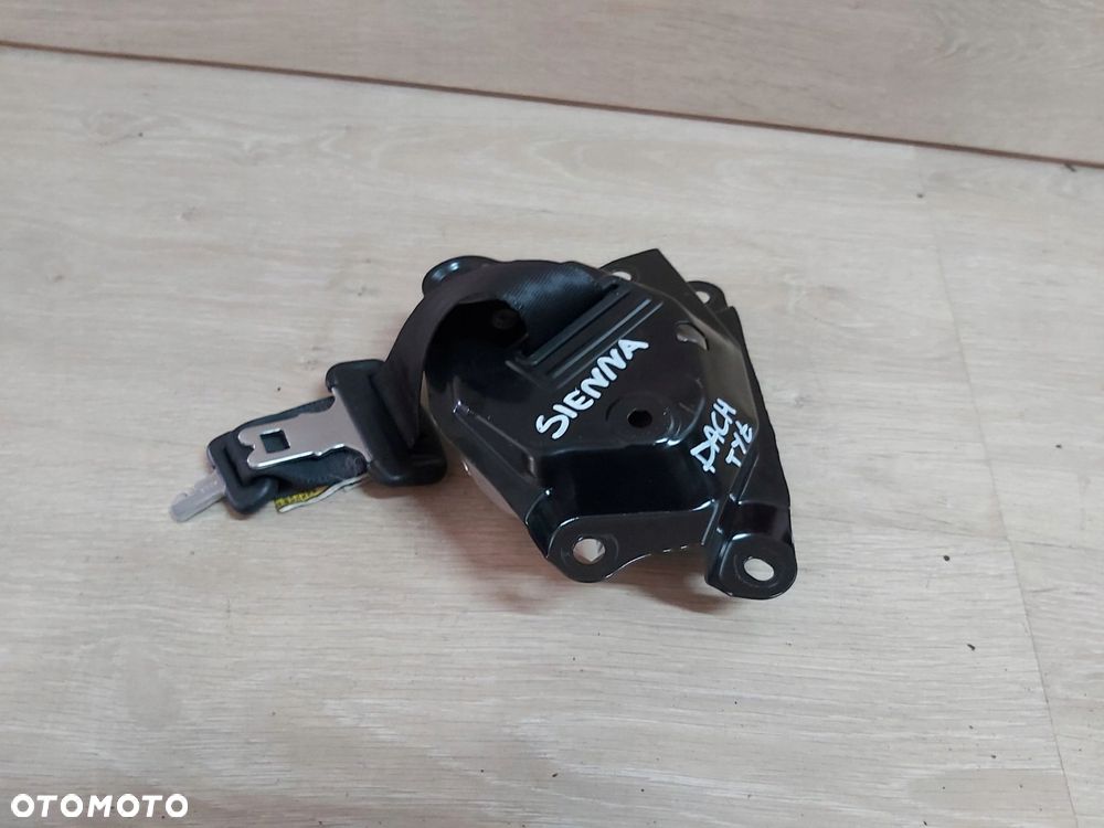 TOYOTA Sienna 11- pas tył środkowy sufitowy CZARNY - 3