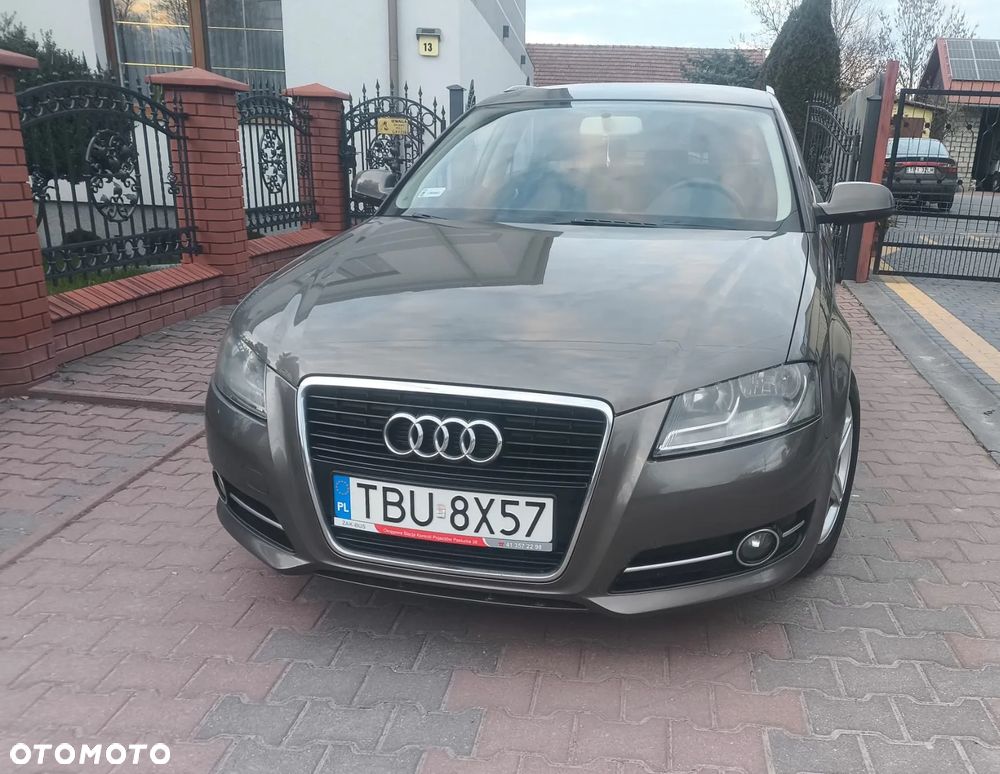 Audi A3 Sportback 1.6 TDI DPF Ambition - 8