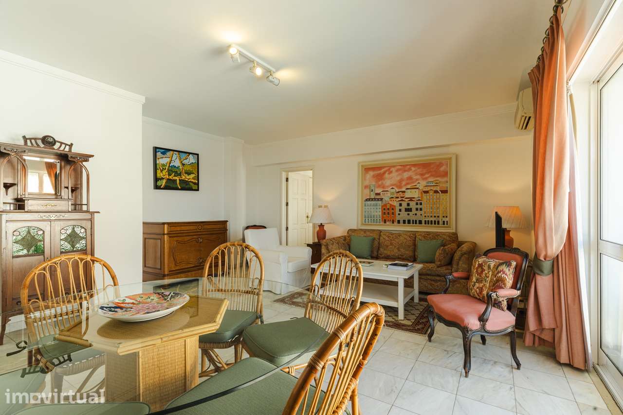 Apartamento T1 · Vista Baía de Cascais - Grande imagem: 3/24