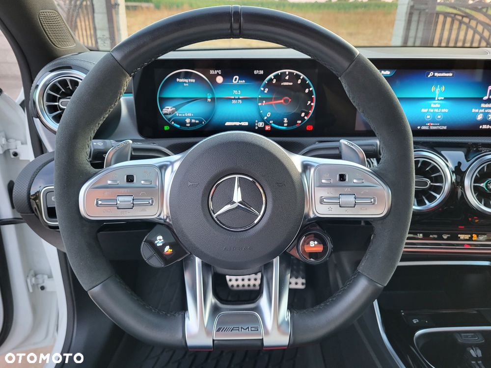 Mercedes-Benz Klasa A 35 AMG 4-Matic 7G-DCT - 16