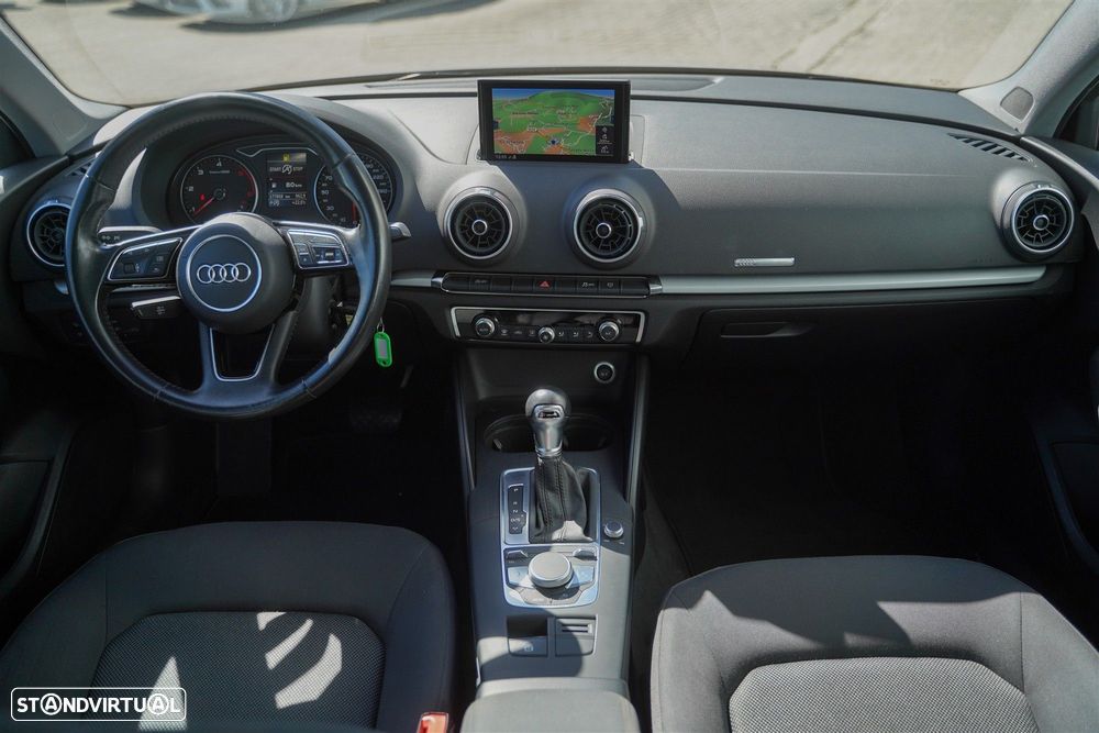 Audi A3 Limousine 1.6 TDI S tronic - 15