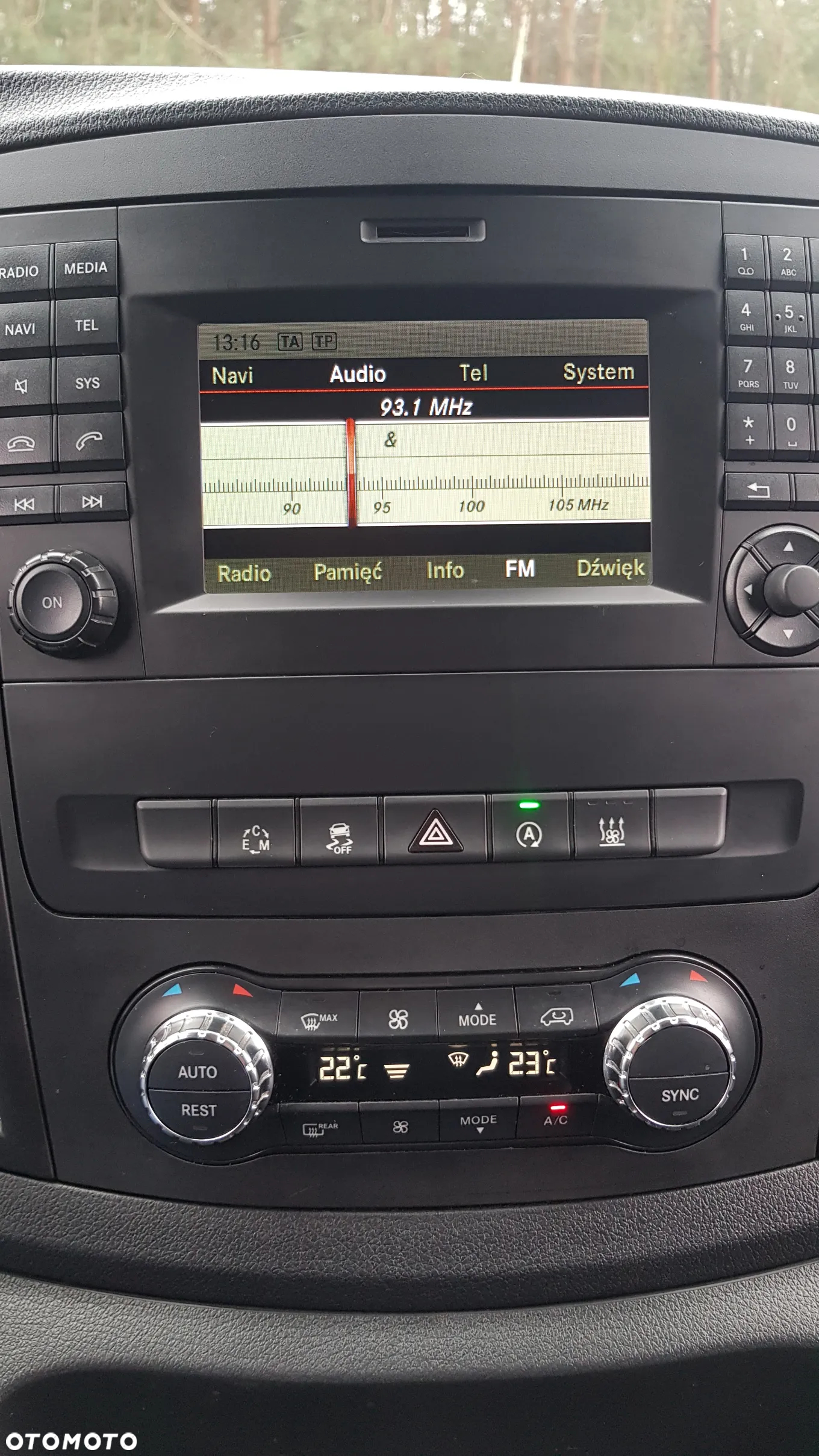 Mercedes-Benz VITO - 13