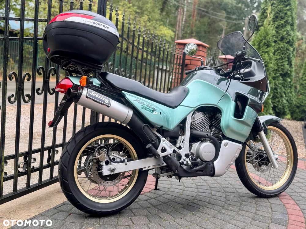 Honda XL - 4