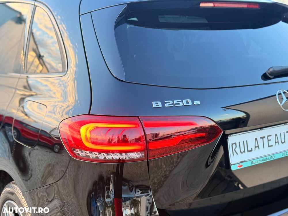 Mercedes-Benz B 250 e 8G-DCT AMG Line - 30