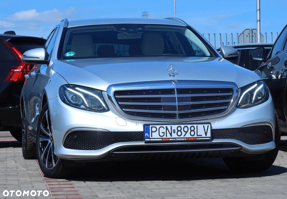 Mercedes-Benz Klasa E 300 de 9G-TRONIC Exclusive - 40