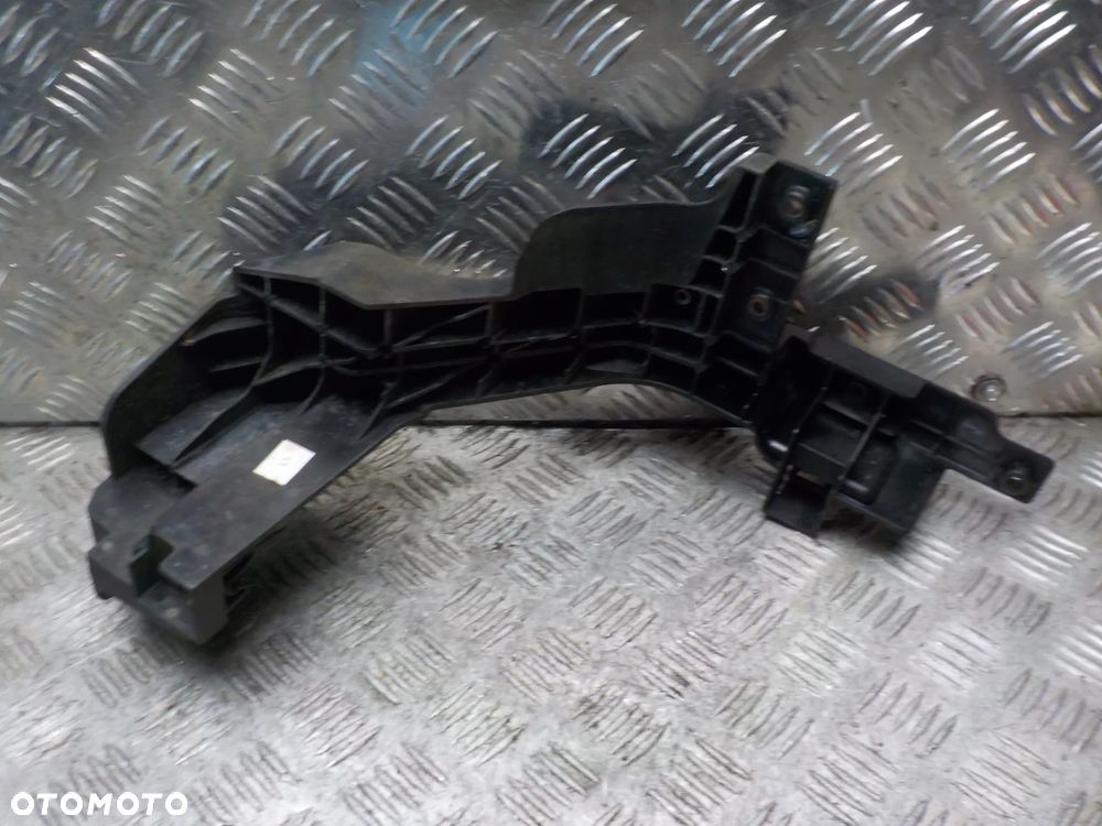 HYUNDAI I40 OKULAR MOCOWANIE LAMPY PRAWEJ PRZÓD64166-A5000 - 2