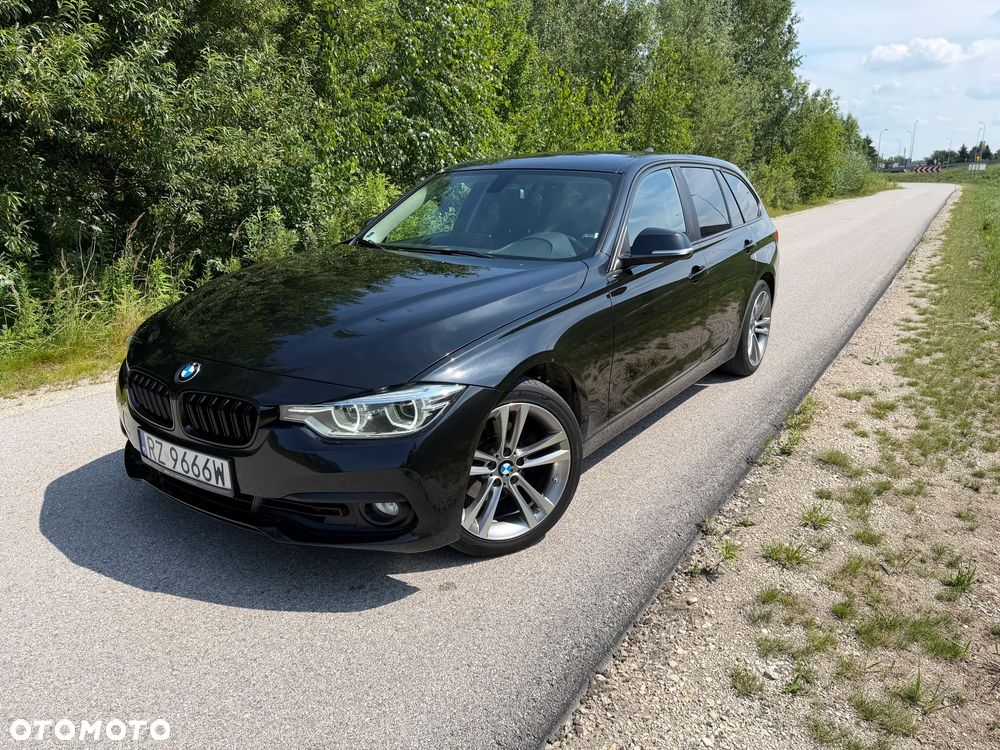 BMW Seria 3 320d xDrive Sport Line - 3