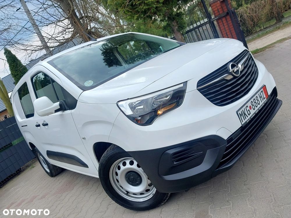 Opel COMBO MAXI LIFT - 1