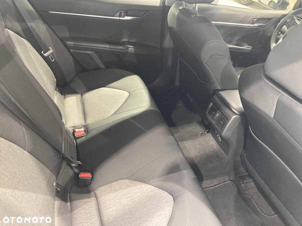 Toyota Camry 2.5 Hybrid Comfort CVT - 10