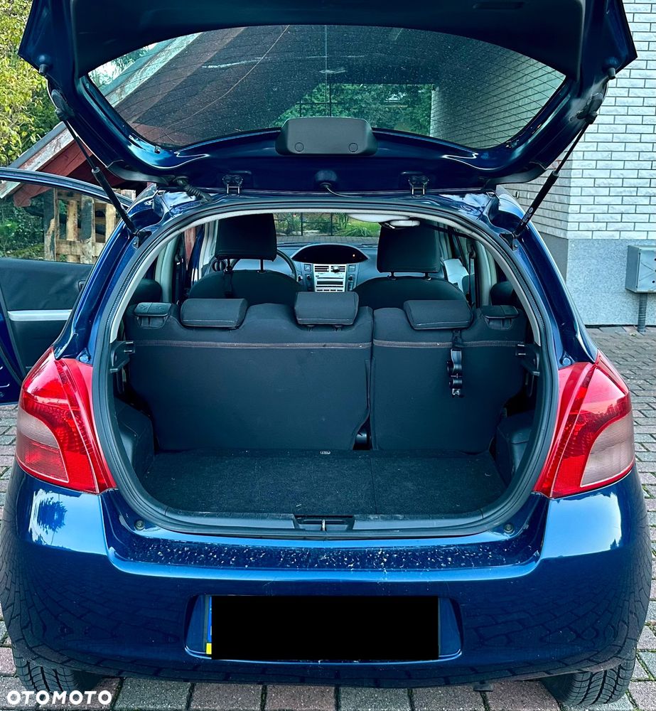 Toyota Yaris 1.4 D-4D Terra A/C - 9