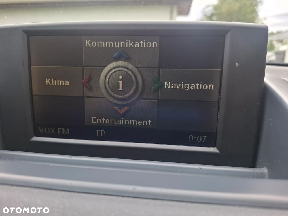 BMW Seria 1 116i - 27