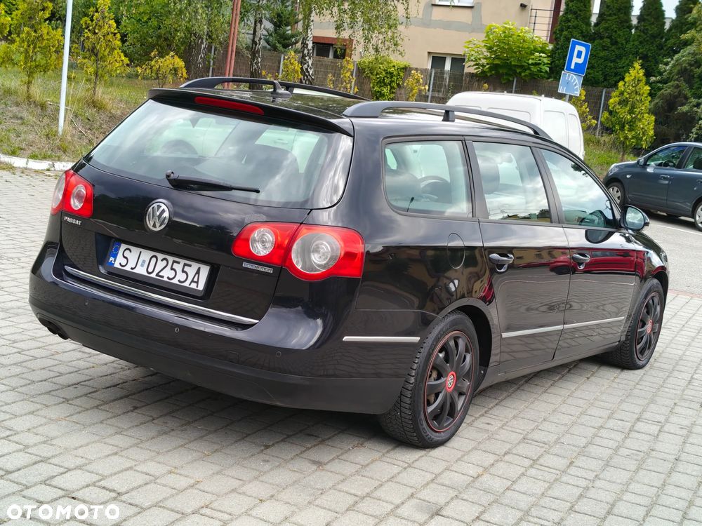 Volkswagen Passat 1.9 TDI Comfortline Family - 10