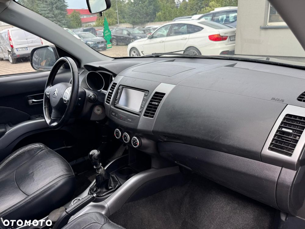 Citroën C-Crosser - 11