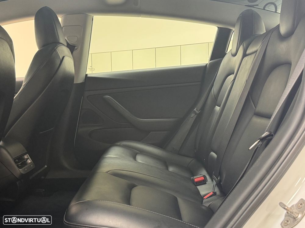 Tesla Model 3 Long Range AWD Dual Motor - 21