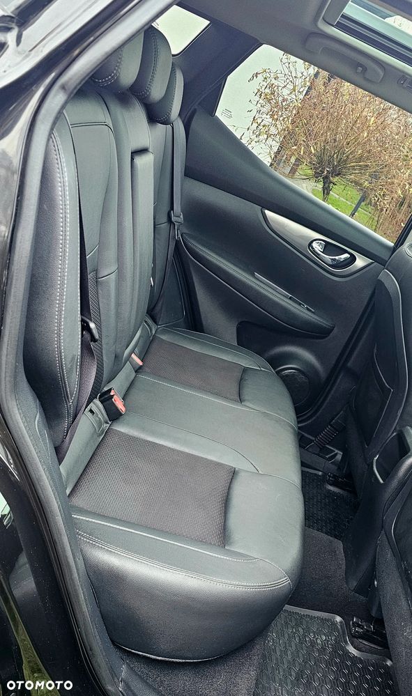 Nissan Qashqai 1.6 dCi DPF tekna - 20