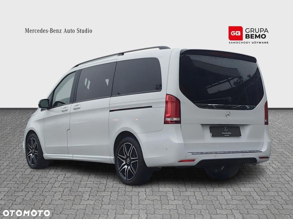 Mercedes-Benz Klasa V - 4