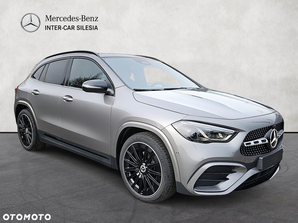 Mercedes-Benz GLA - 3