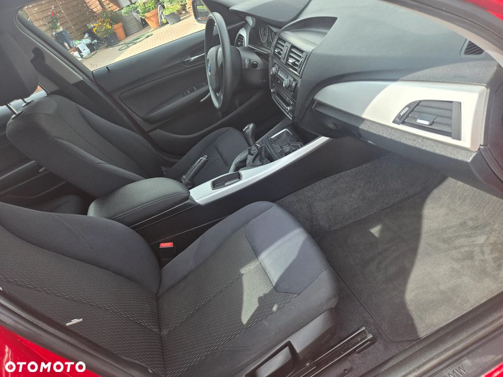 BMW Seria 1 118i - 9
