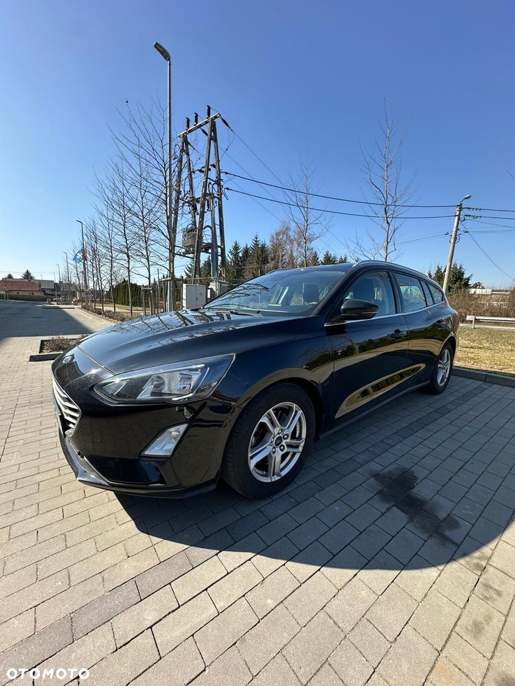 Ford Focus 1.5 EcoBlue STart-Stopp-System TITANIUM - 4