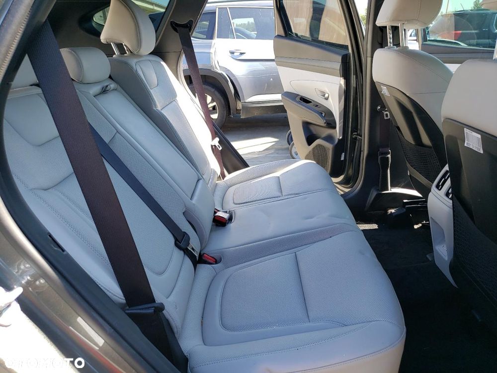 Hyundai Tucson - 10
