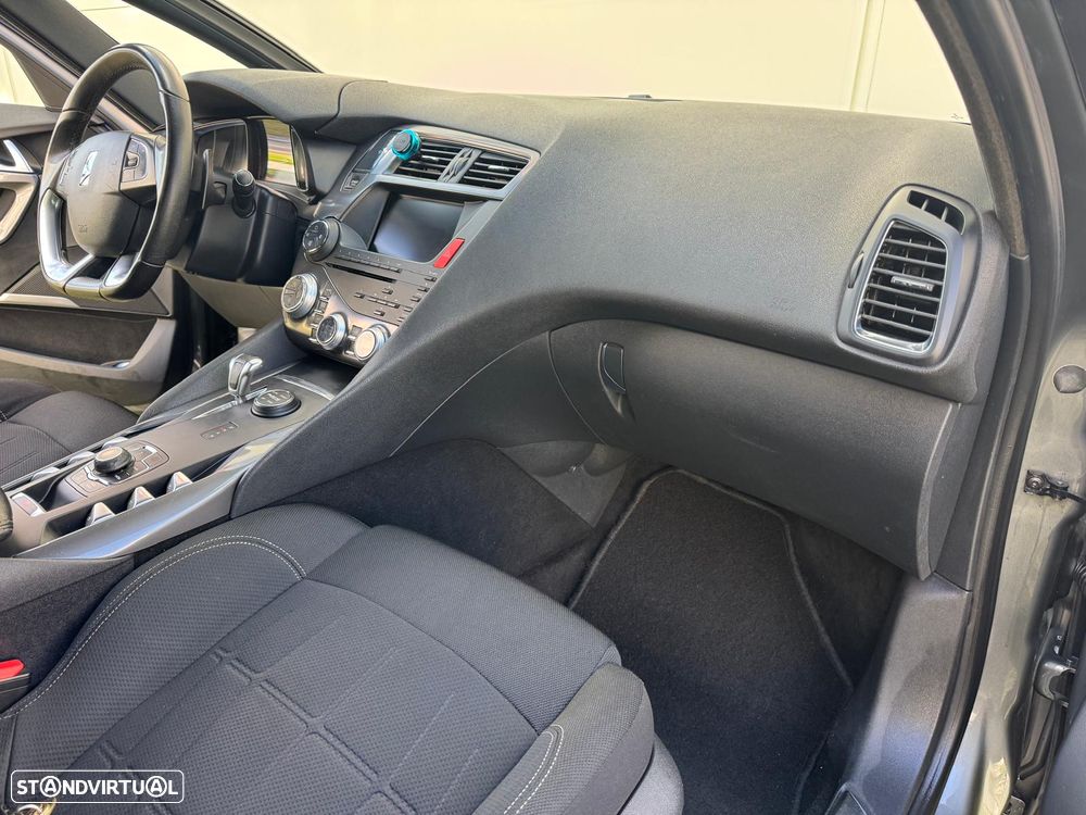 Citroën DS5 2.0 HDi Hybrid4 So Chic CMP6 - 6