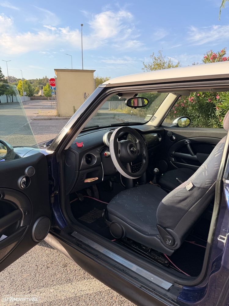 MINI 3 Portas One 1.4 D - 9