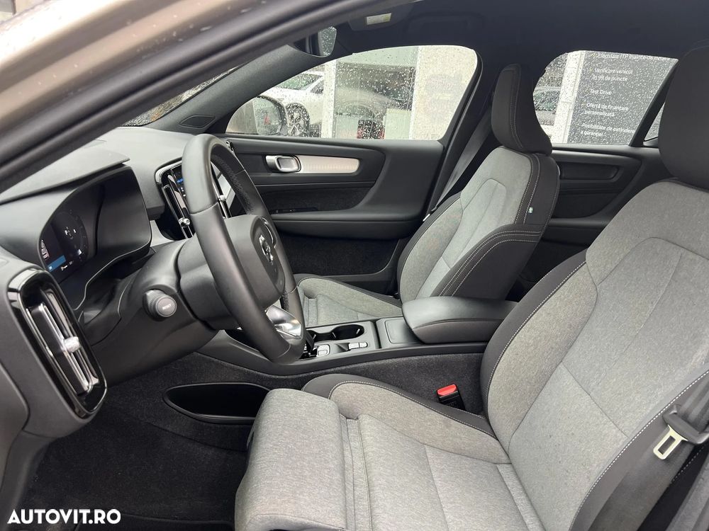 Volvo XC 40 B3 AT FWD MHEV Core - 13