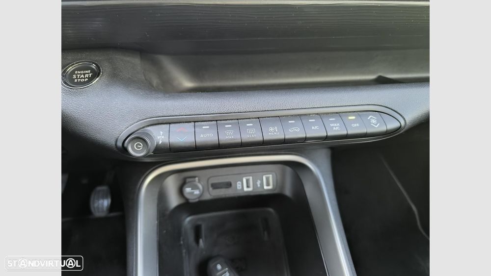 Jeep Avenger 1.2 GSE T3 Altitude - 12