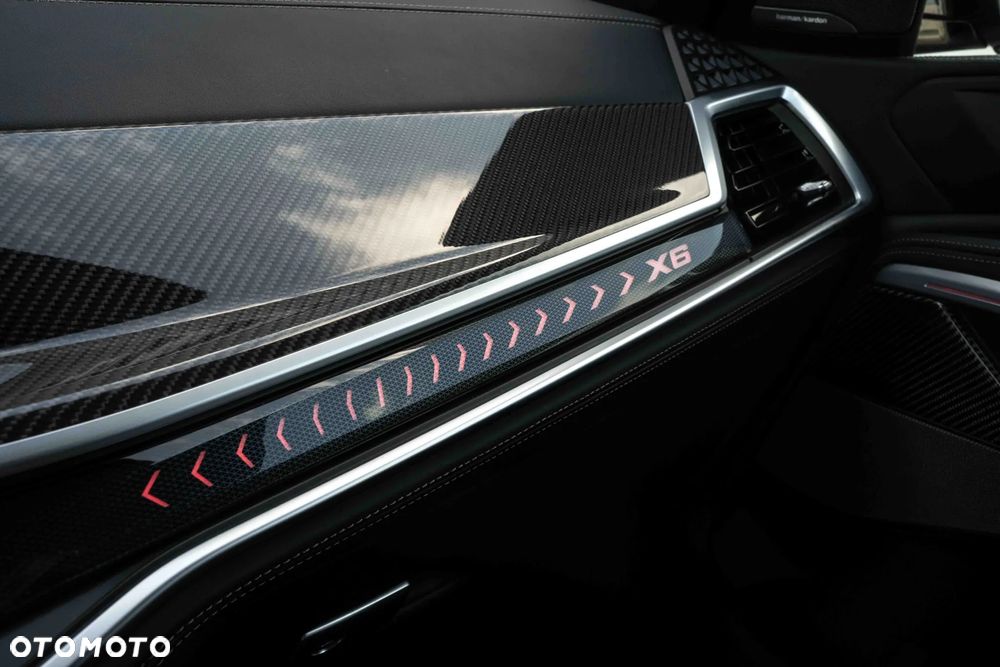 BMW X6 xDrive40i M Sport - 23