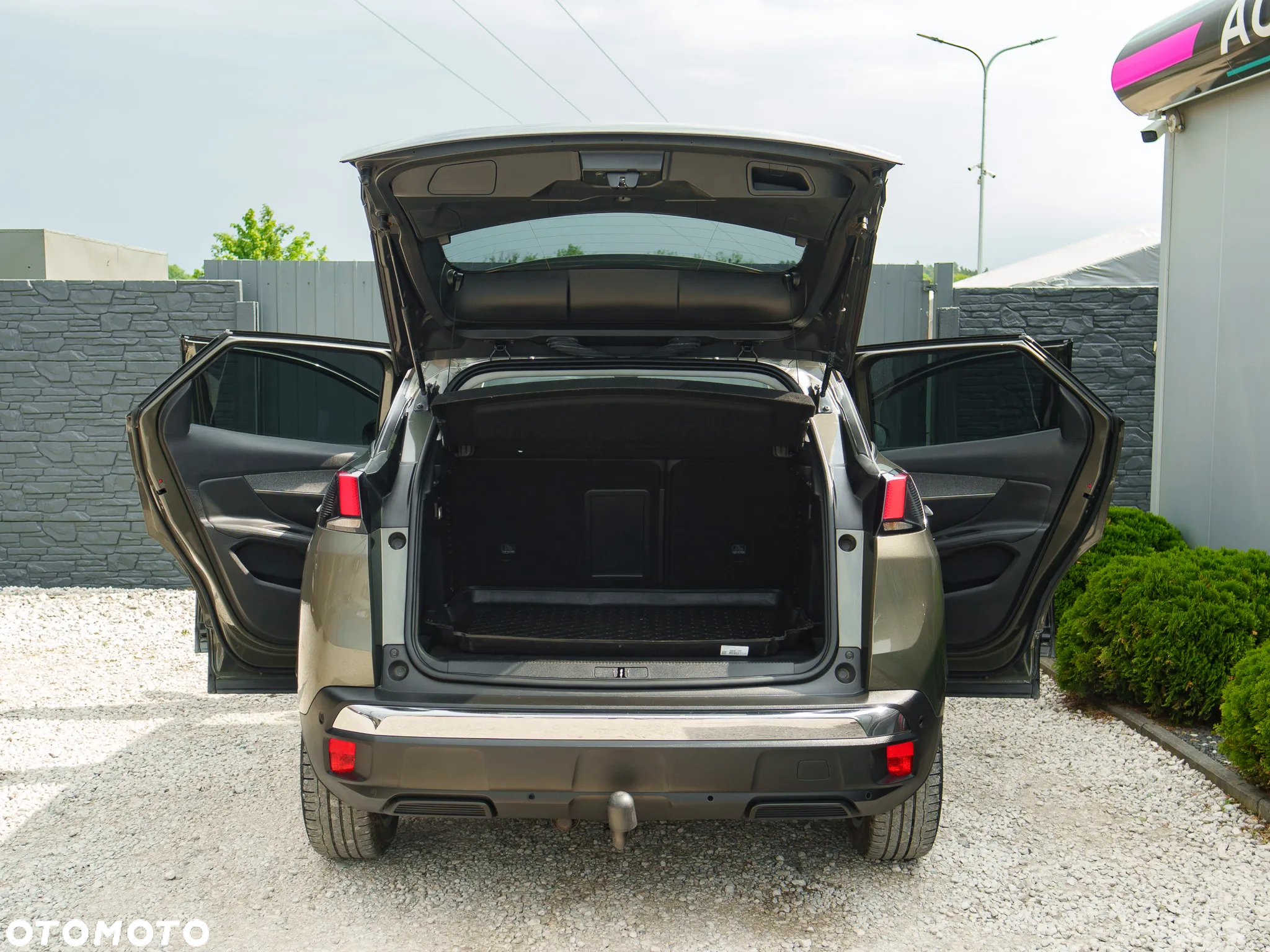 Peugeot 3008 1.6 THP Allure S&S EAT6 - 14