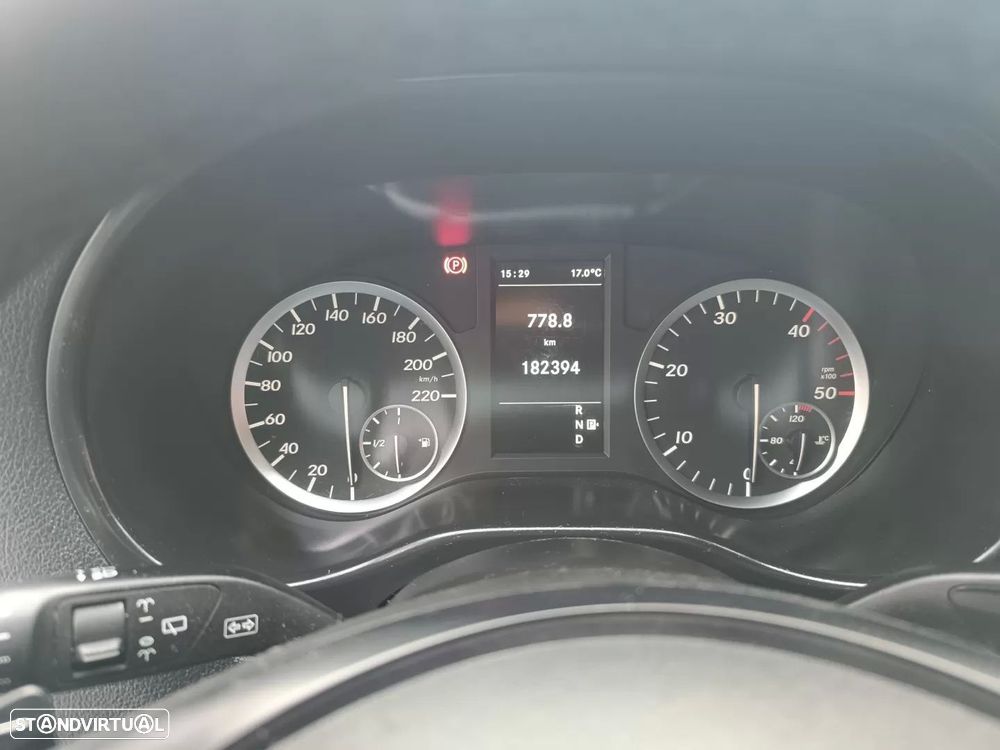 Mercedes-Benz Vito Tourer (BlueTEC) Longa Aut. PRO - 10