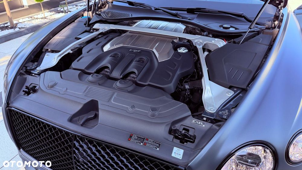 Bentley Continental GT V8 S - 17
