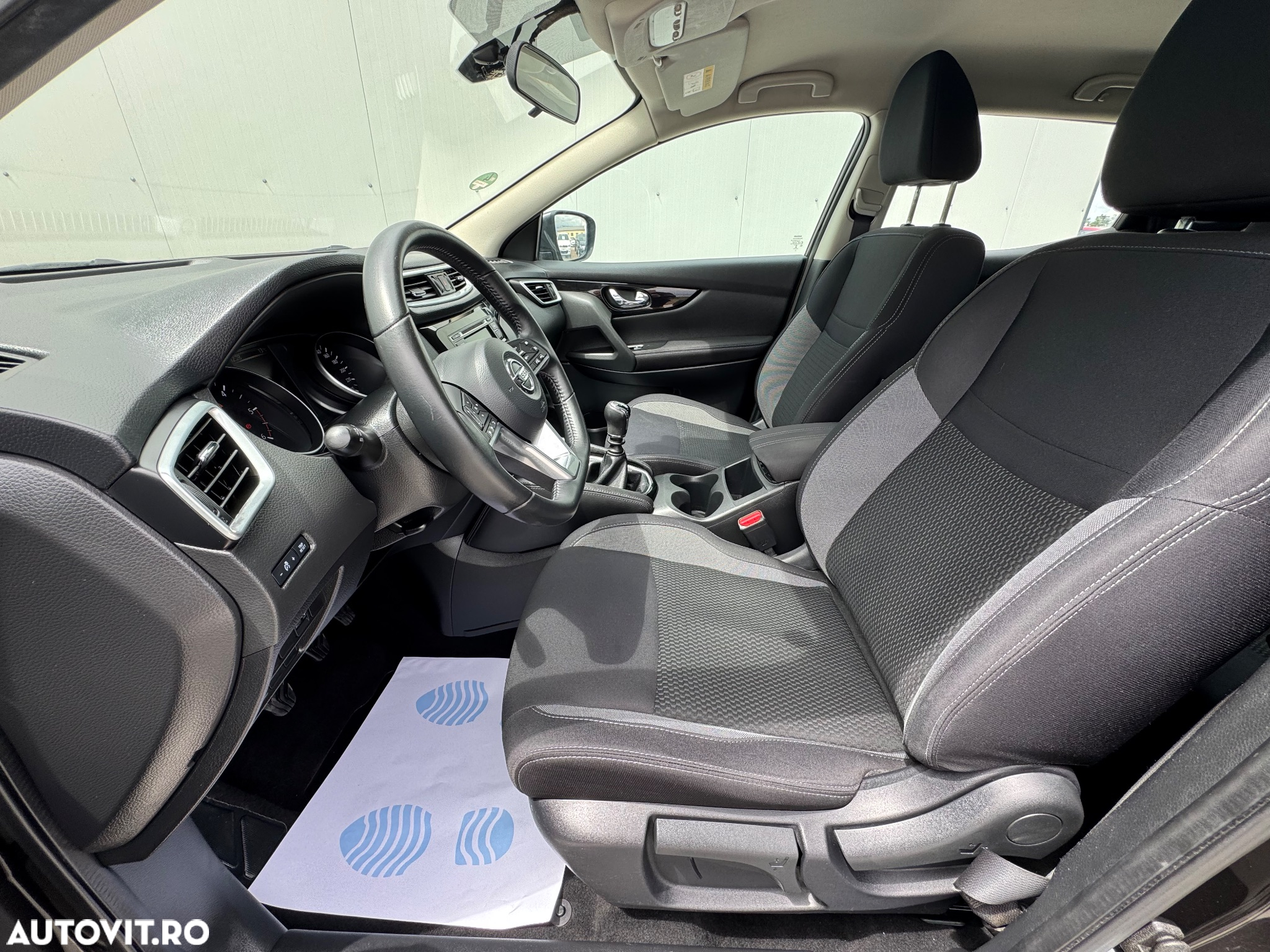 Nissan Qashqai 1.6 DCI N-Connecta - 5