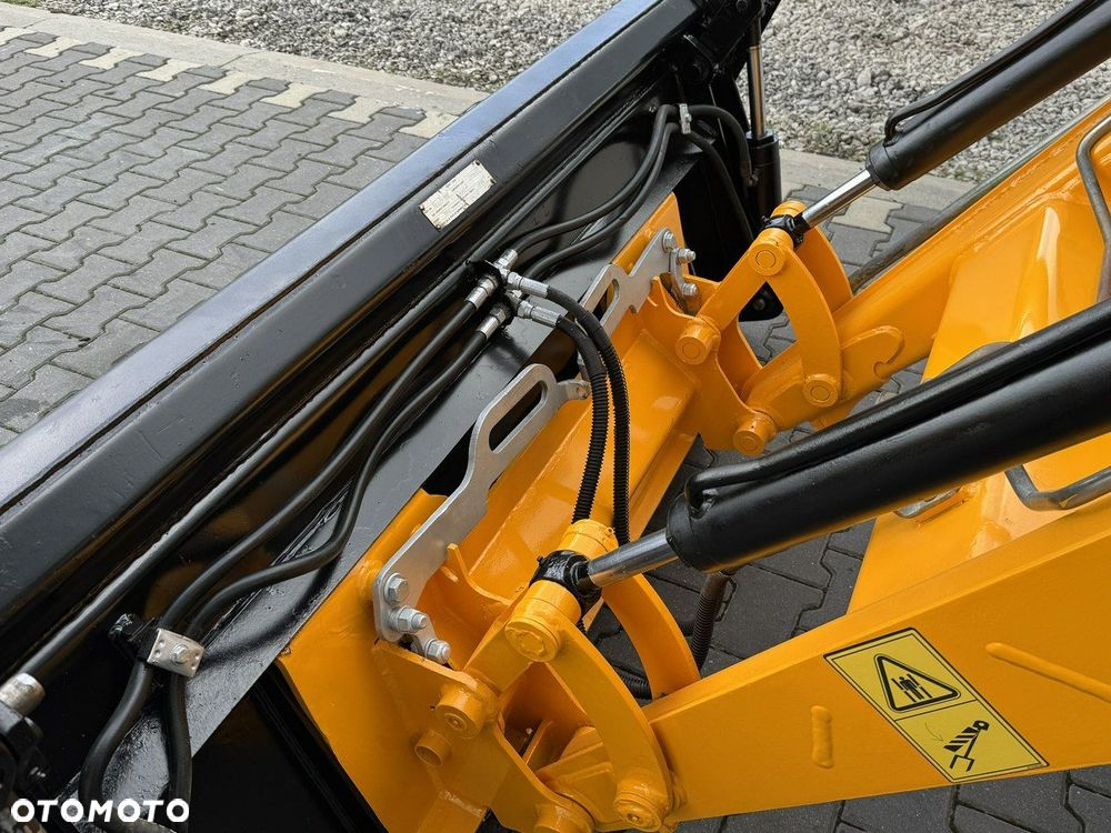 JCB MIDI CX Szybkozłącze Nowe Opony bez luzów i wycieków Super Stan - 12