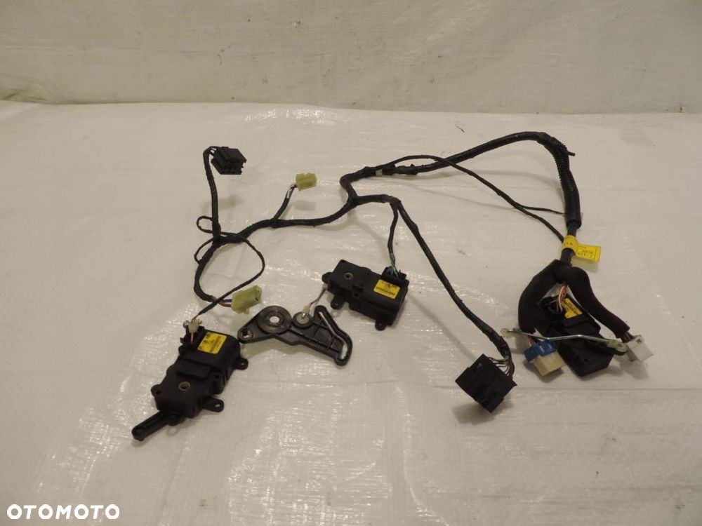 Silniczek regulacji nawiewu nagrzewnicy Opel Antara lift 10- C-140 - 1