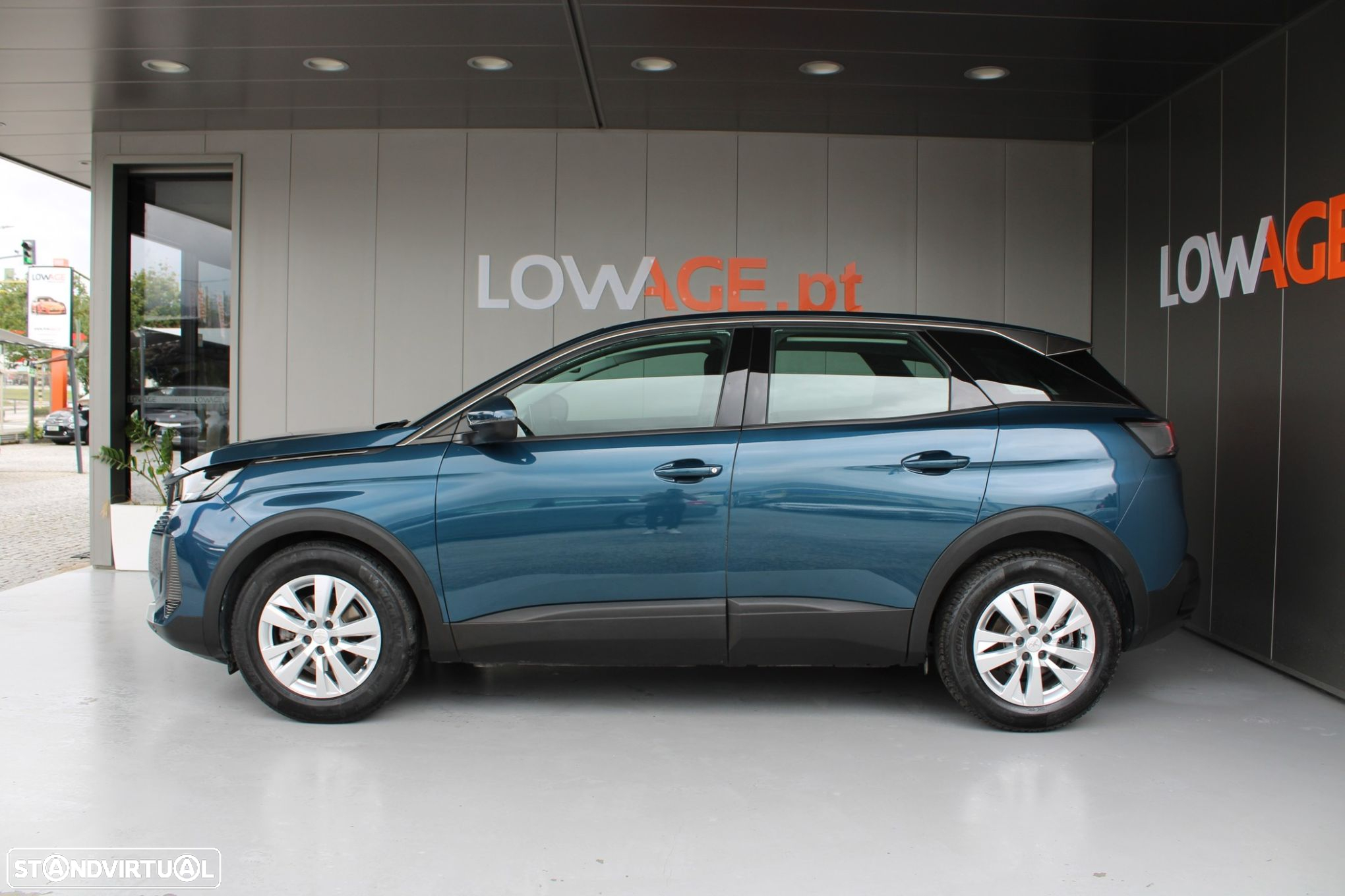 Peugeot 3008 PureTech 130 Stop & Start GPF EAT8 Active - 17