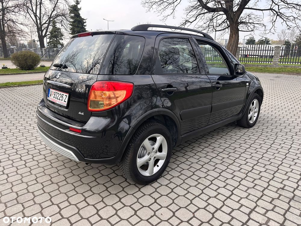 Suzuki SX4 1.9 DDiS DPF 4x4 Comfort - 2