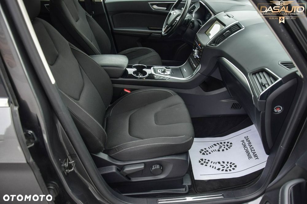 Ford S-Max - 33