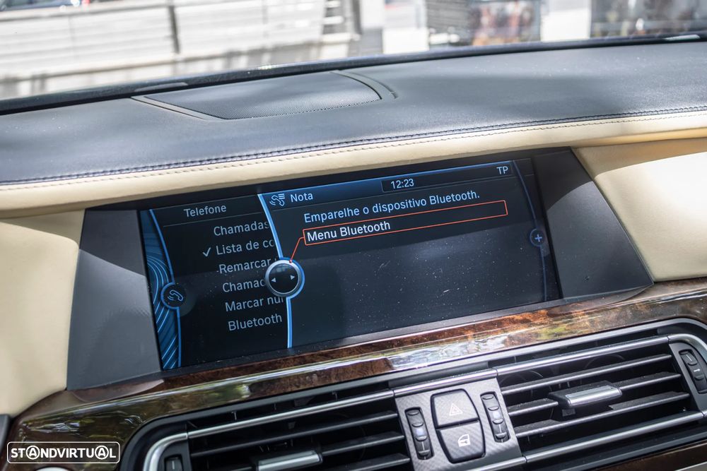 BMW 760 i - 16