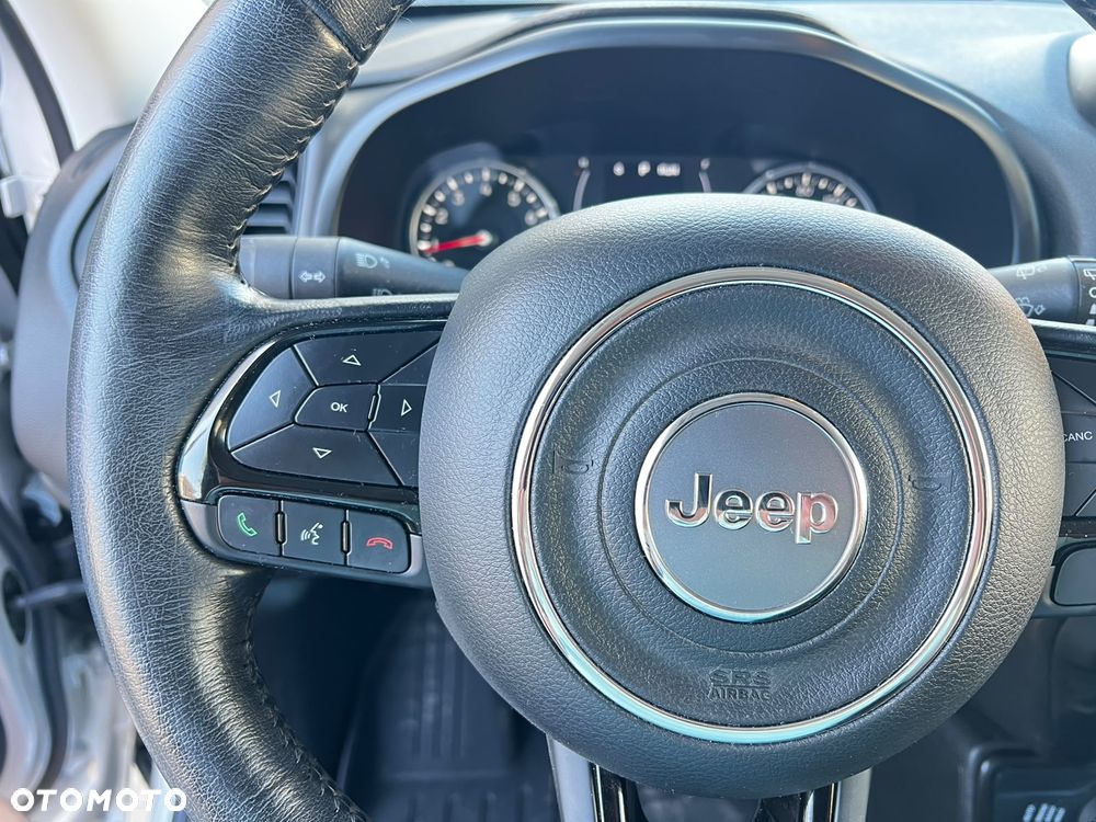 Jeep Renegade - 14
