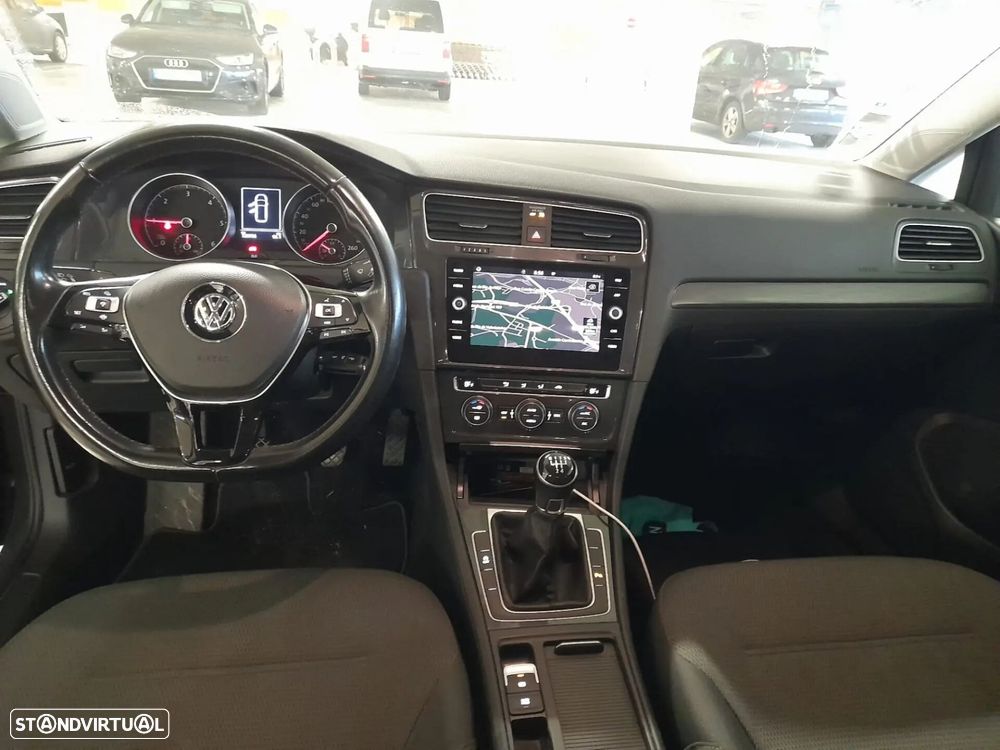 VW Golf Variant 1.6 TDi Confortline - 5