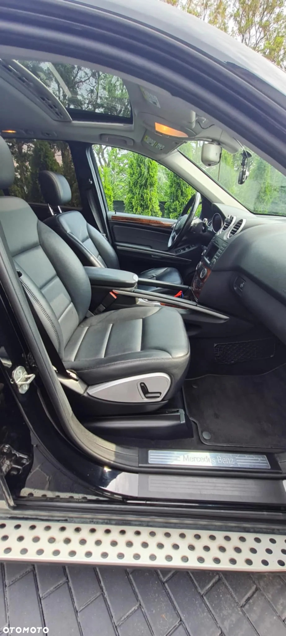 Mercedes-Benz ML 350 4MATIC 7G-TRONIC - 27