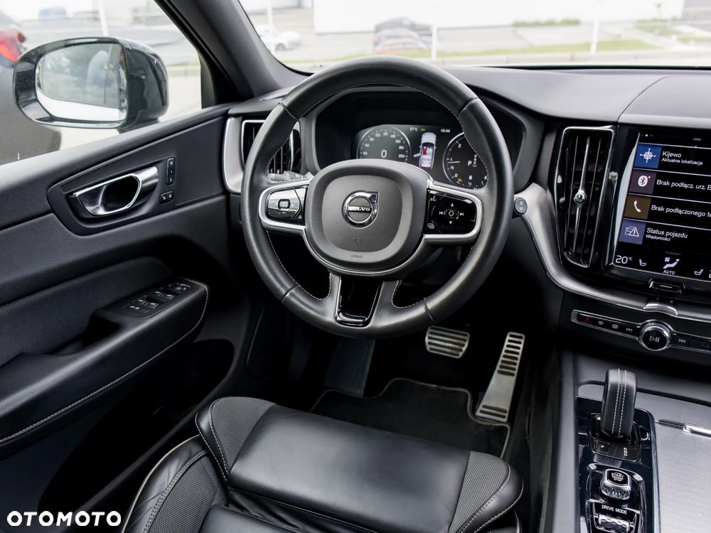 Volvo XC 60 B4 D AWD R-Design - 8