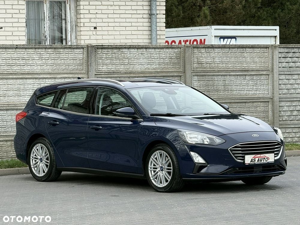 Ford Focus - 32