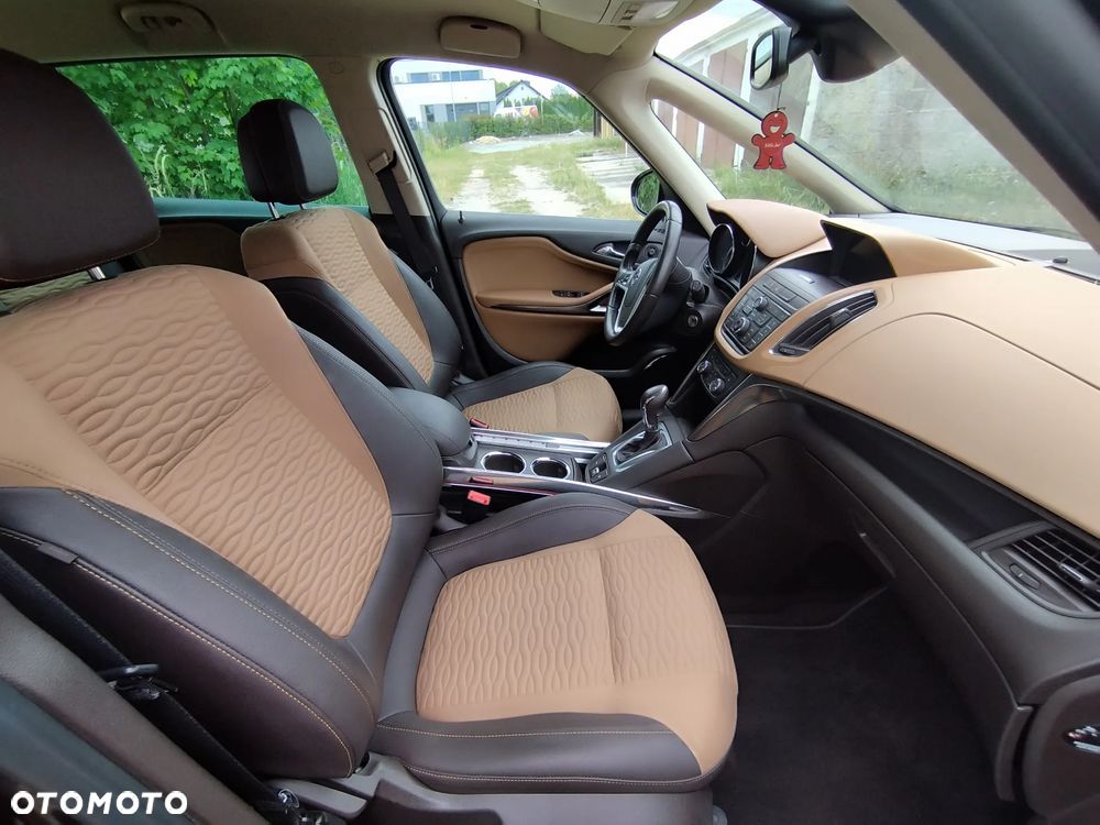 Opel Zafira 1.4 T Cosmo - 12