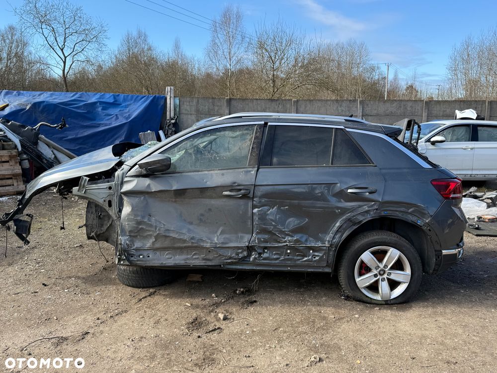 Volkswagen T-Roc 2019 photo 5