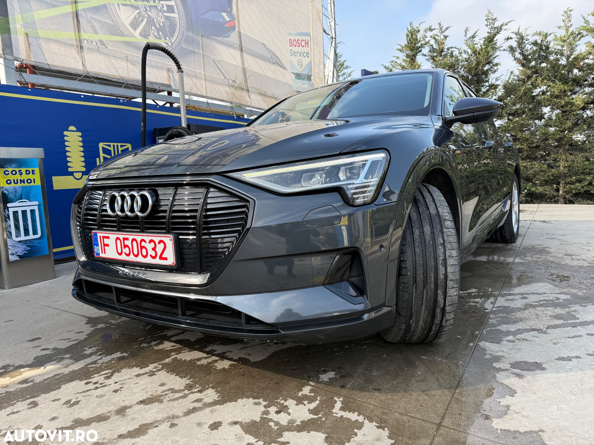 Audi e-tron 55 quattro advanced - 4